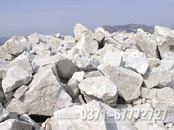 長石粉生產(chǎn)設(shè)備都有啥？
