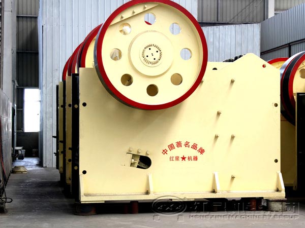 礦石破碎機(jī)設(shè)備如何選擇？河南破碎機(jī)廠家