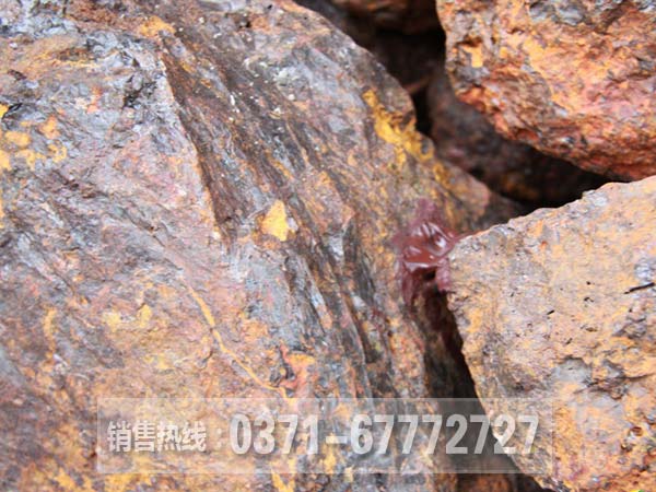 鐵礦石破碎機(jī)設(shè)備、廠家和價格介紹