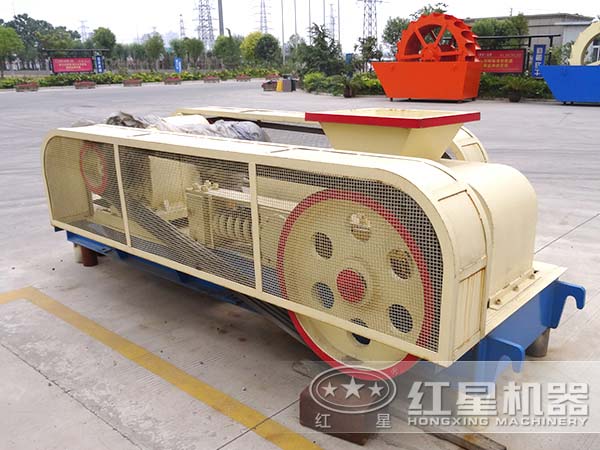 常用雙輥破碎機(jī)型號有哪些？大概價格是多少？
