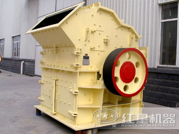 PXJ800×600型石灰石高產(chǎn)細(xì)碎機(jī)_小功率，大能力，值得一看