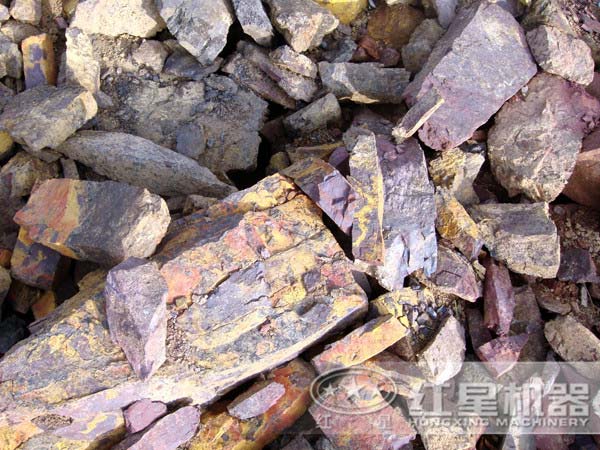 鐵礦石顎式破碎機(jī)哪家好，大概價(jià)格多少