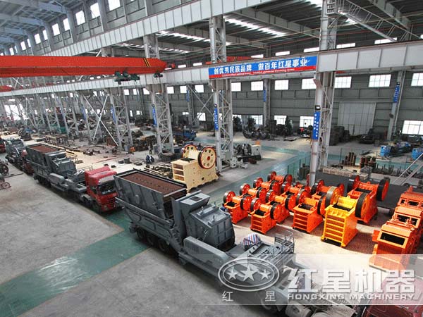 移動式碎石機pk固定式碎石機，誰更適用于采石場作業(yè)？
