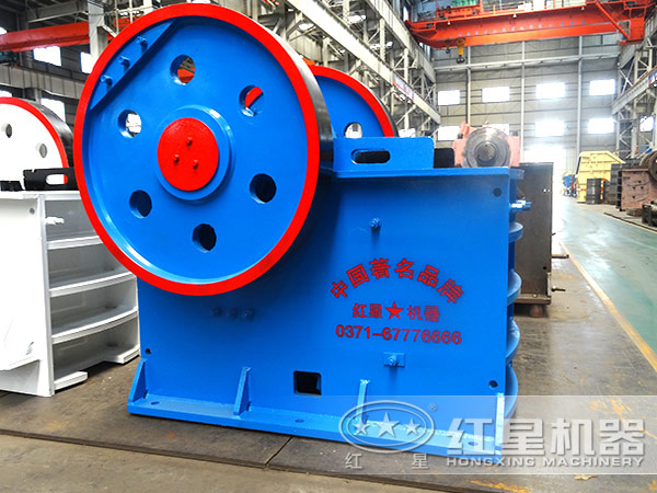 150×250顎式破碎機(jī)小體格擁有大能量， 輔助客戶創(chuàng)高收