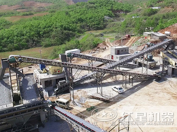 能把石塊破碎成石子的打石機多少錢？怎么配置？