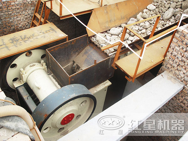 鄂式碎石機報價分析，去哪個廠購買好？