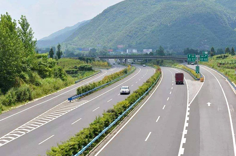 公路瀝青用礦粉設(shè)備多少錢一套？