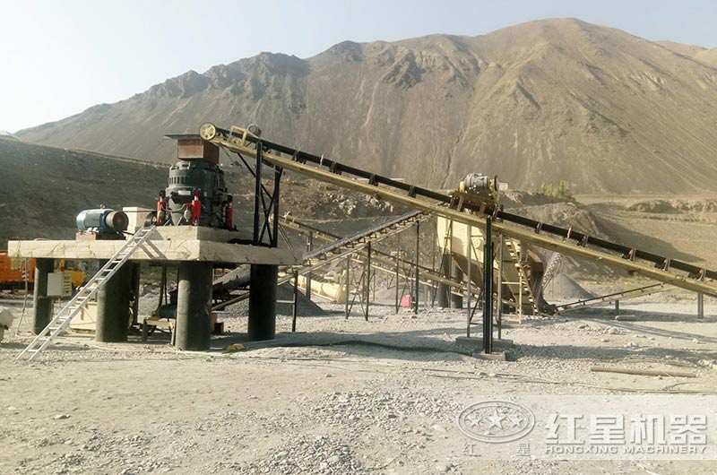 中型碎石機(jī)多少錢一臺(tái)，一天能碎多少石頭？