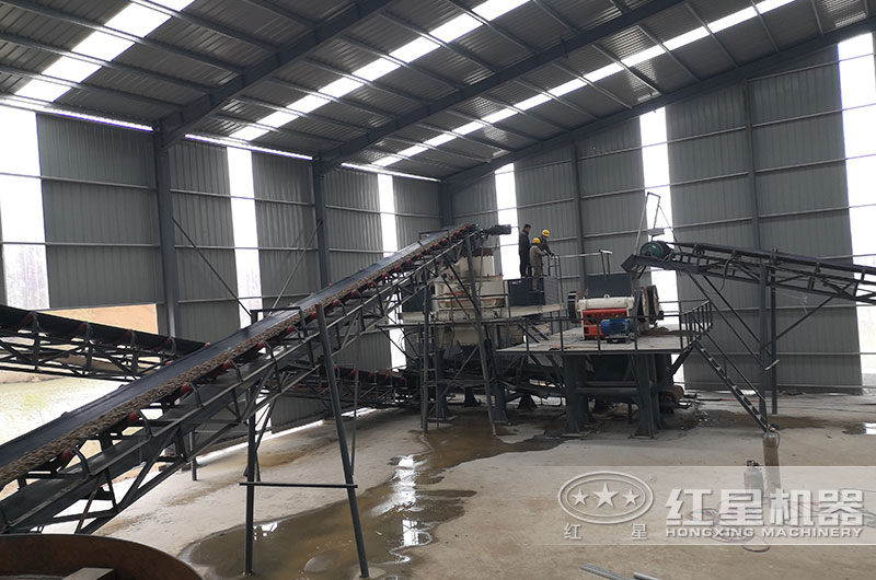 石頭破碎成的沙子怎么樣？能用于修建鐵路嗎？