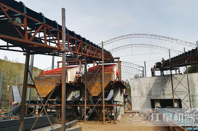 一噸原石出多少噸12、13石子？都需要哪些石子碎石機(jī)設(shè)備？